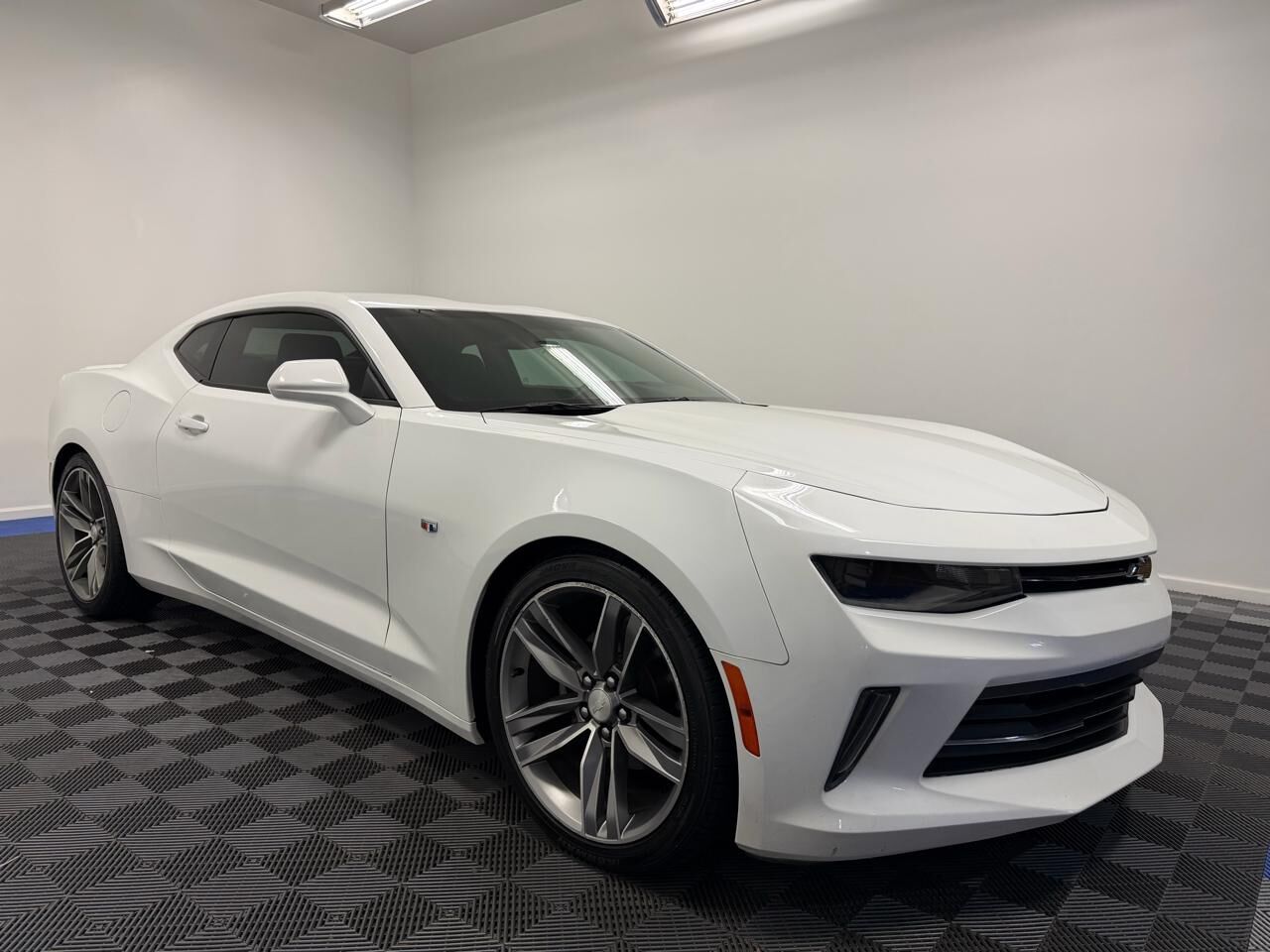 2017 CHEVROLET Camaro