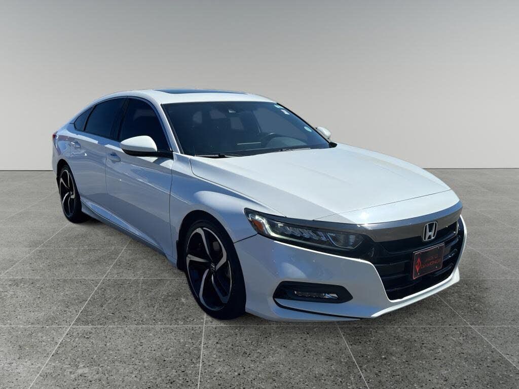 2018 HONDA Accord