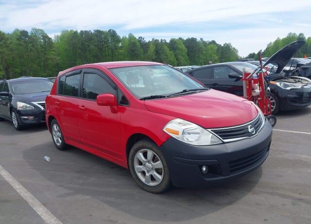 2010 NISSAN Versa