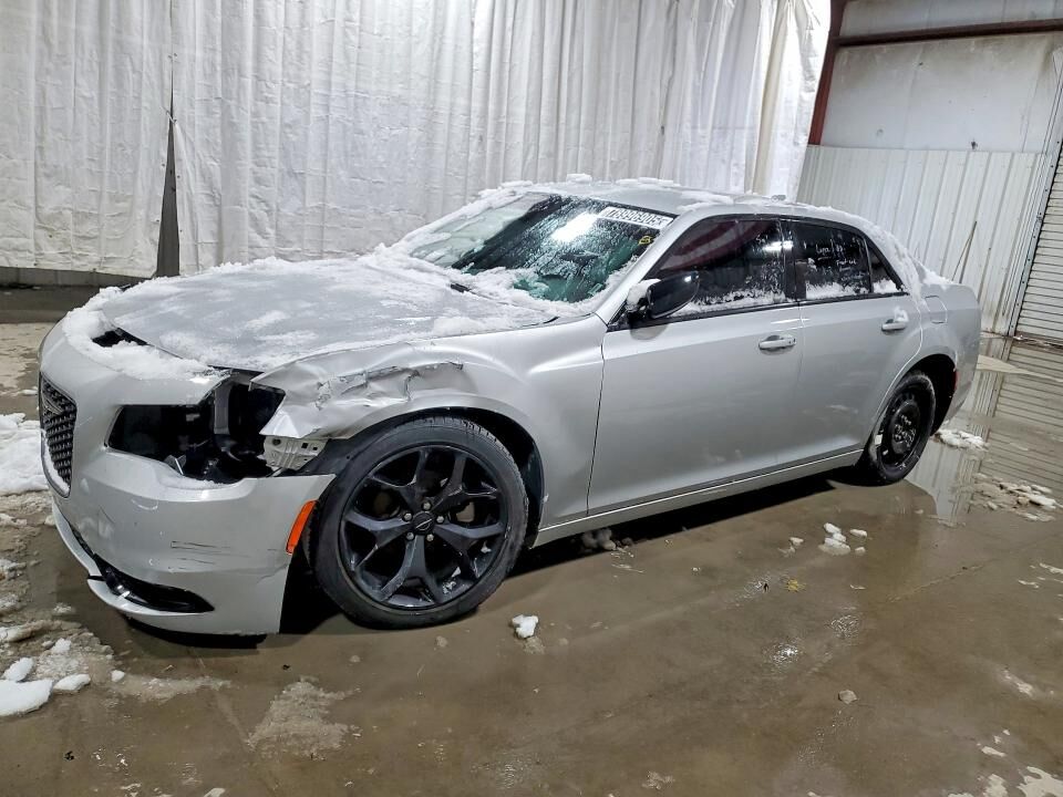 2022 CHRYSLER 300