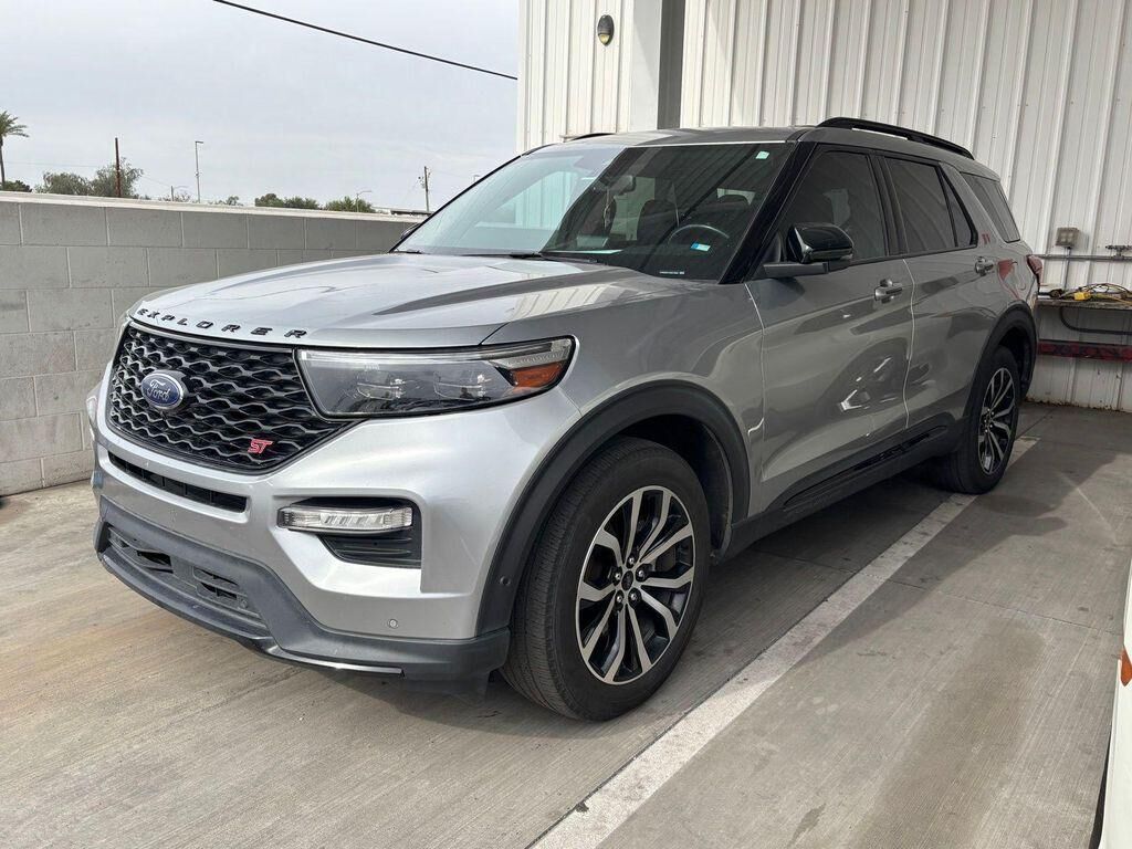 2021 FORD Explorer
