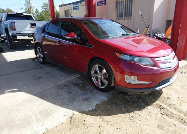 2013 CHEVROLET Volt
