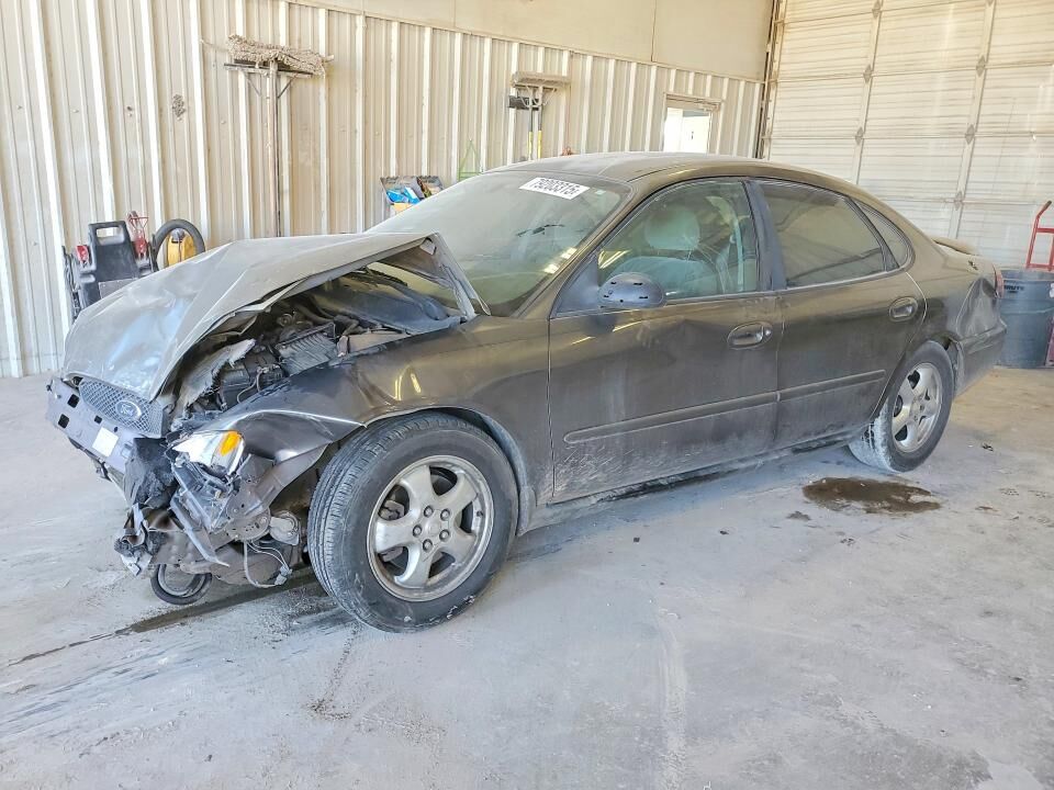2004 FORD Taurus