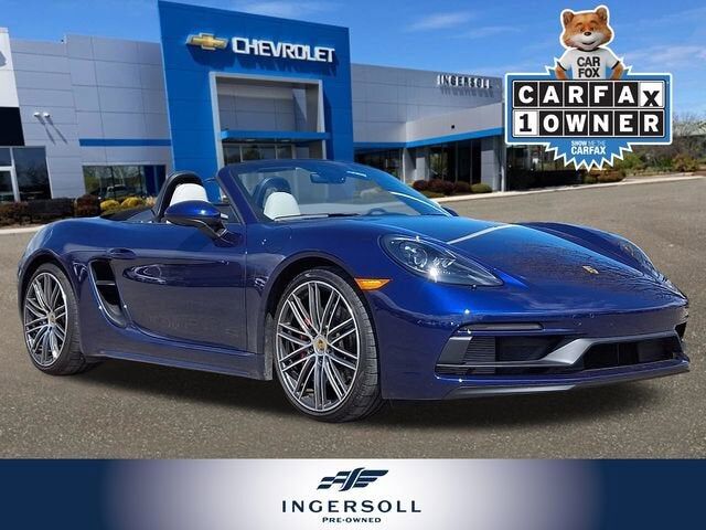 2024 PORSCHE 718