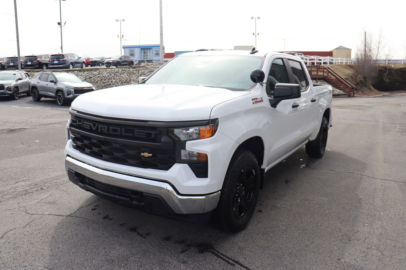 2024 CHEVROLET Silverado