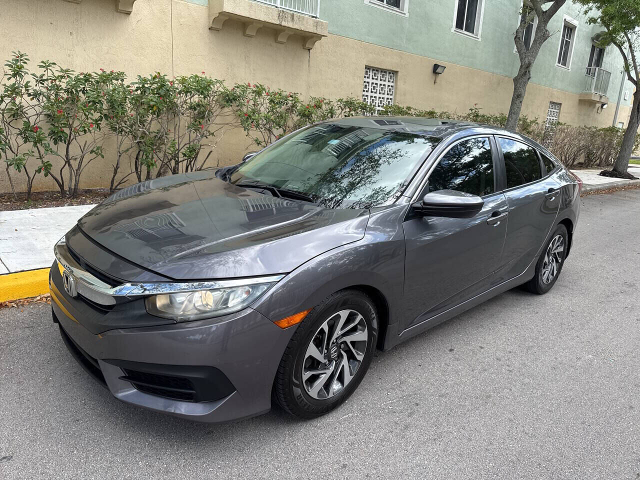 2016 HONDA Civic