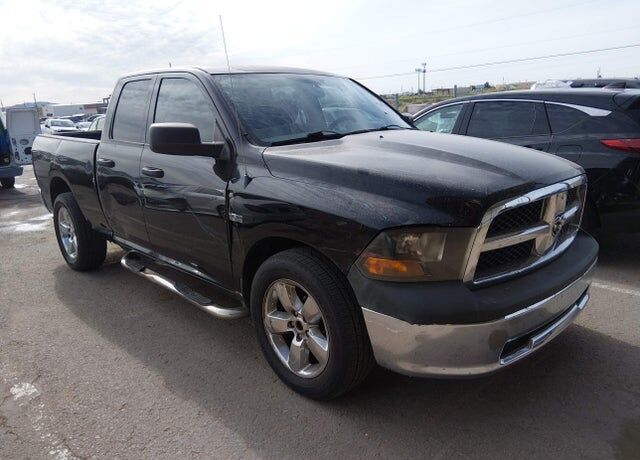 2012 DODGE Ram