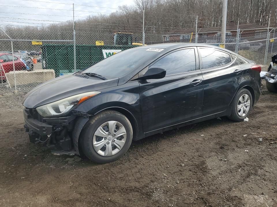 2016 HYUNDAI Elantra