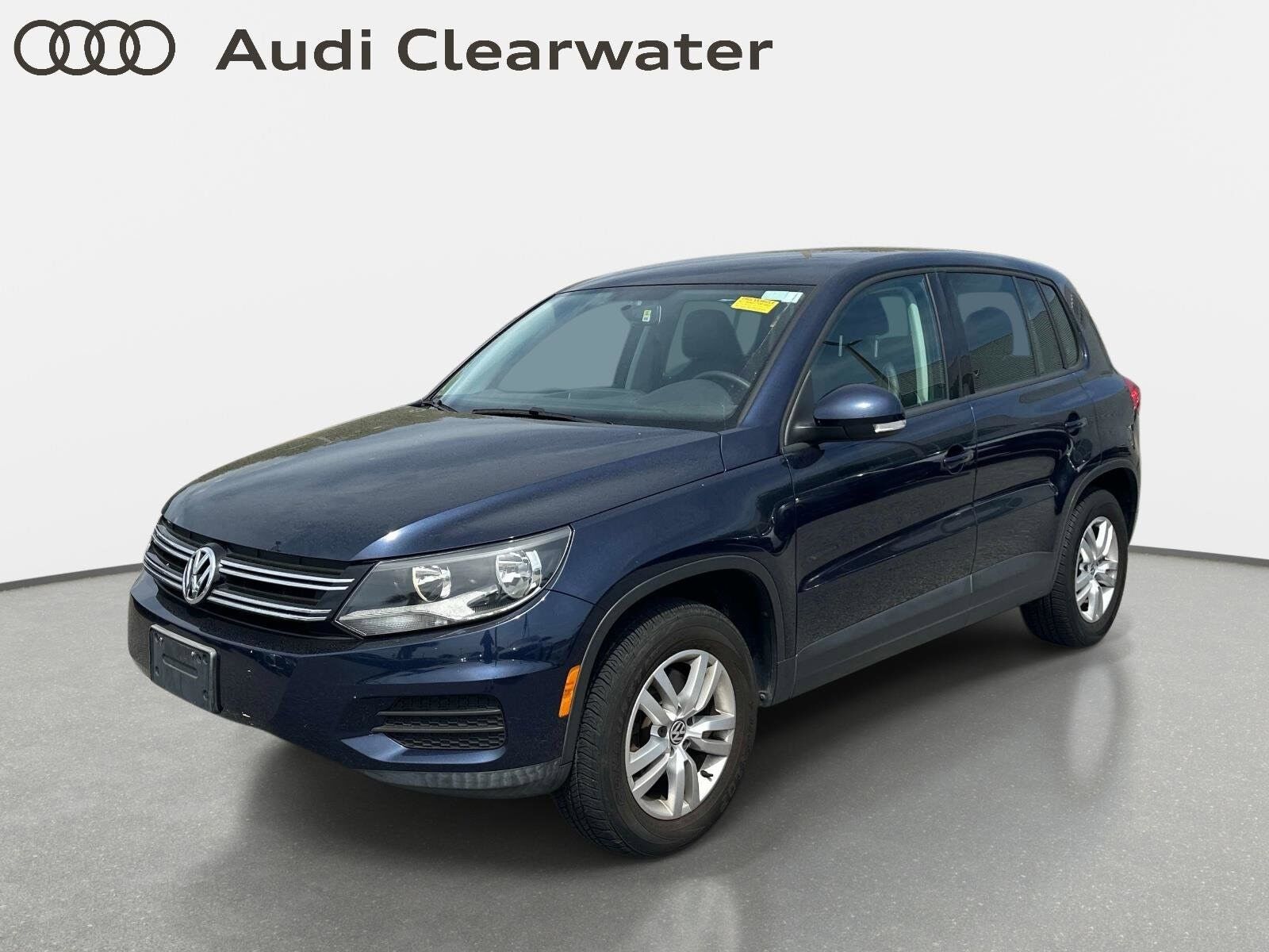 2012 VOLKSWAGEN Tiguan