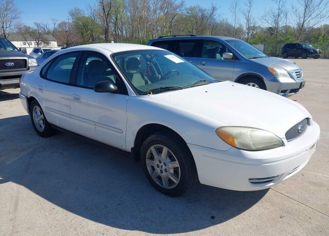 2006 FORD Taurus