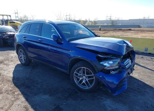 2017 MERCEDES-BENZ GLC-Class
