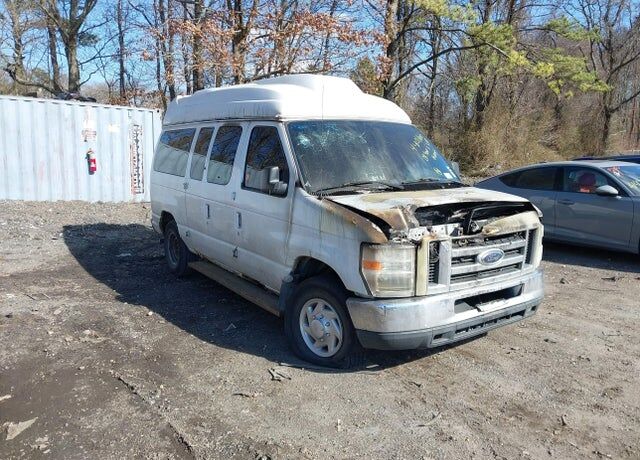 2008 FORD E-350