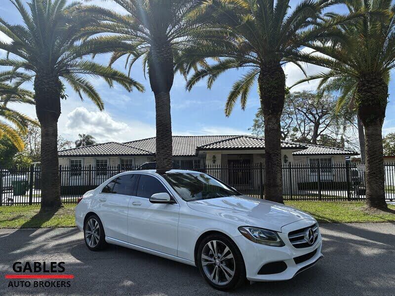 2017 MERCEDES-BENZ C-Class