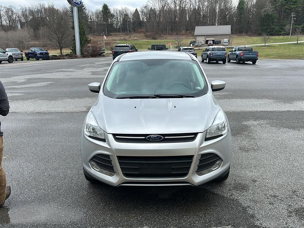2016 FORD Escape