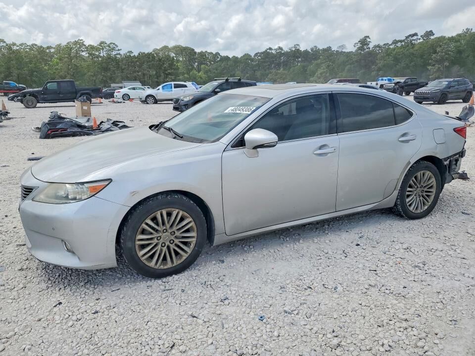 2013 LEXUS ES
