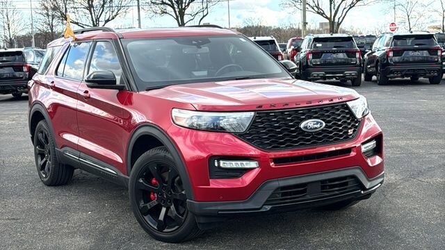 2023 FORD Explorer