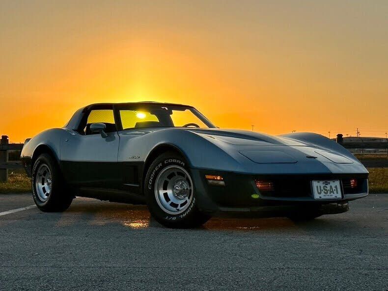 1982 CHEVROLET Corvette