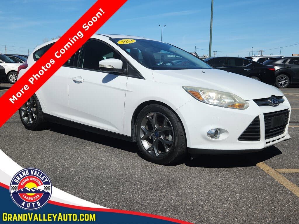 2014 FORD Focus