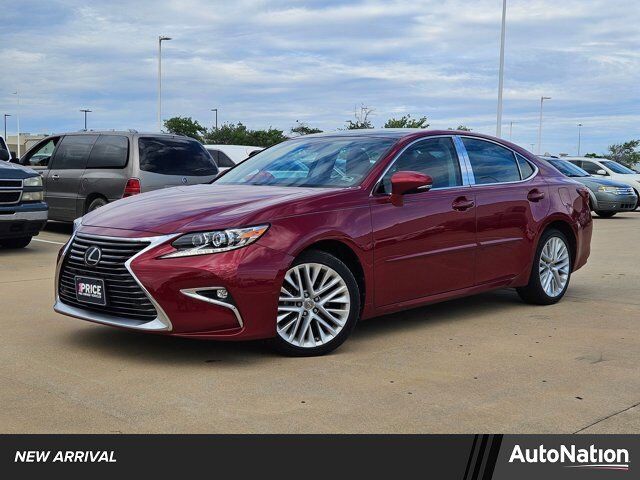 2017 LEXUS ES