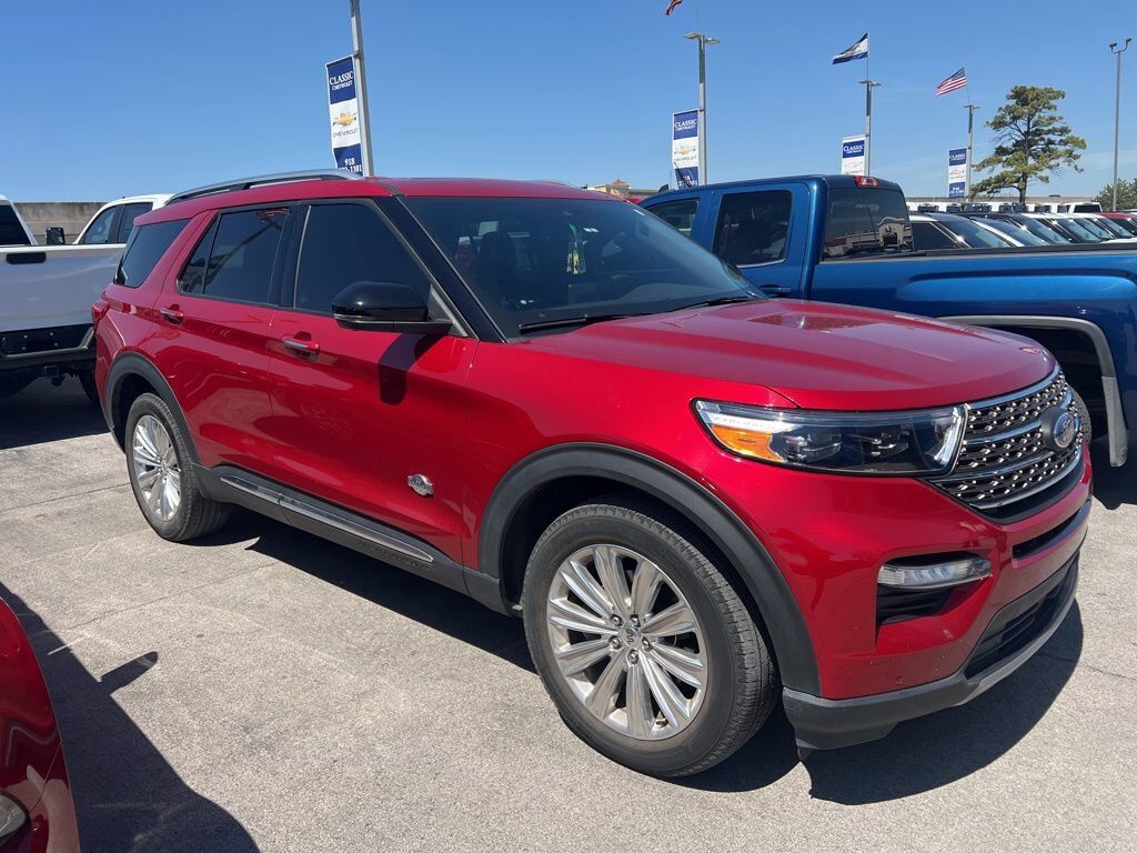 2021 FORD Explorer