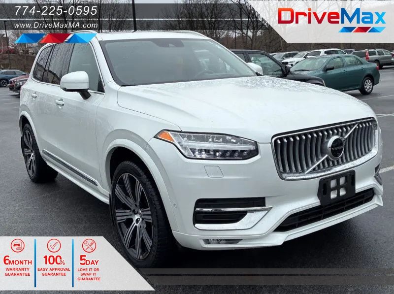 2022 VOLVO XC90