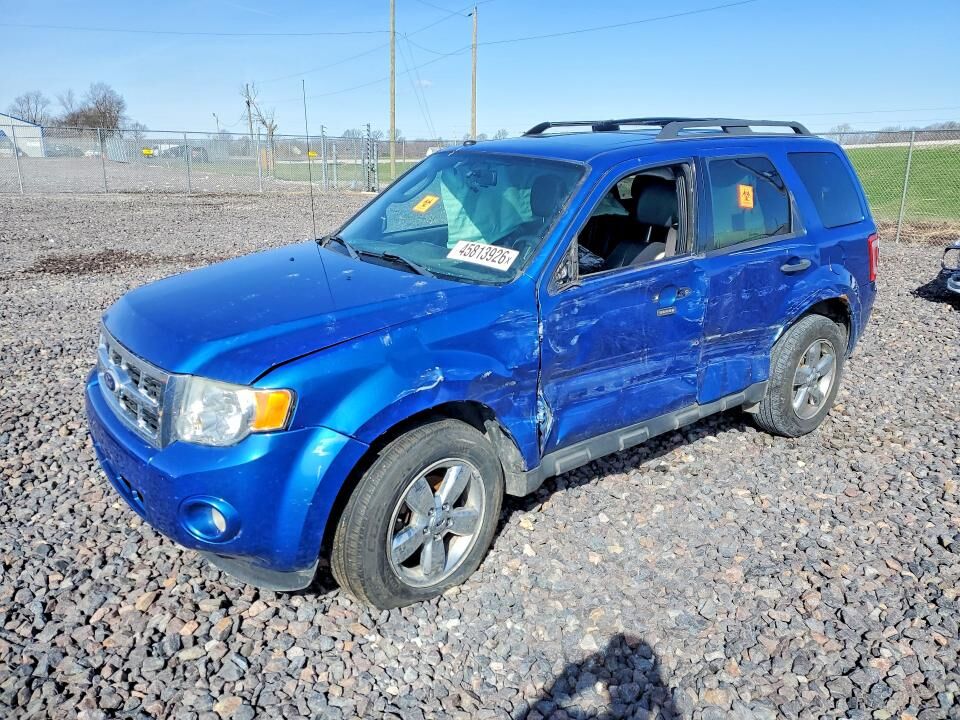 2011 FORD Escape