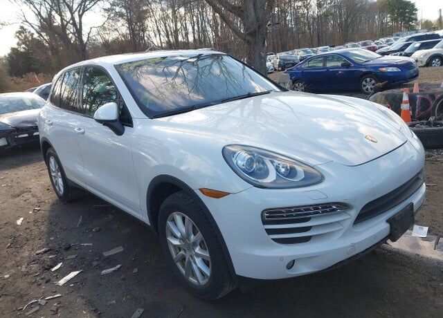 2013 PORSCHE Cayenne
