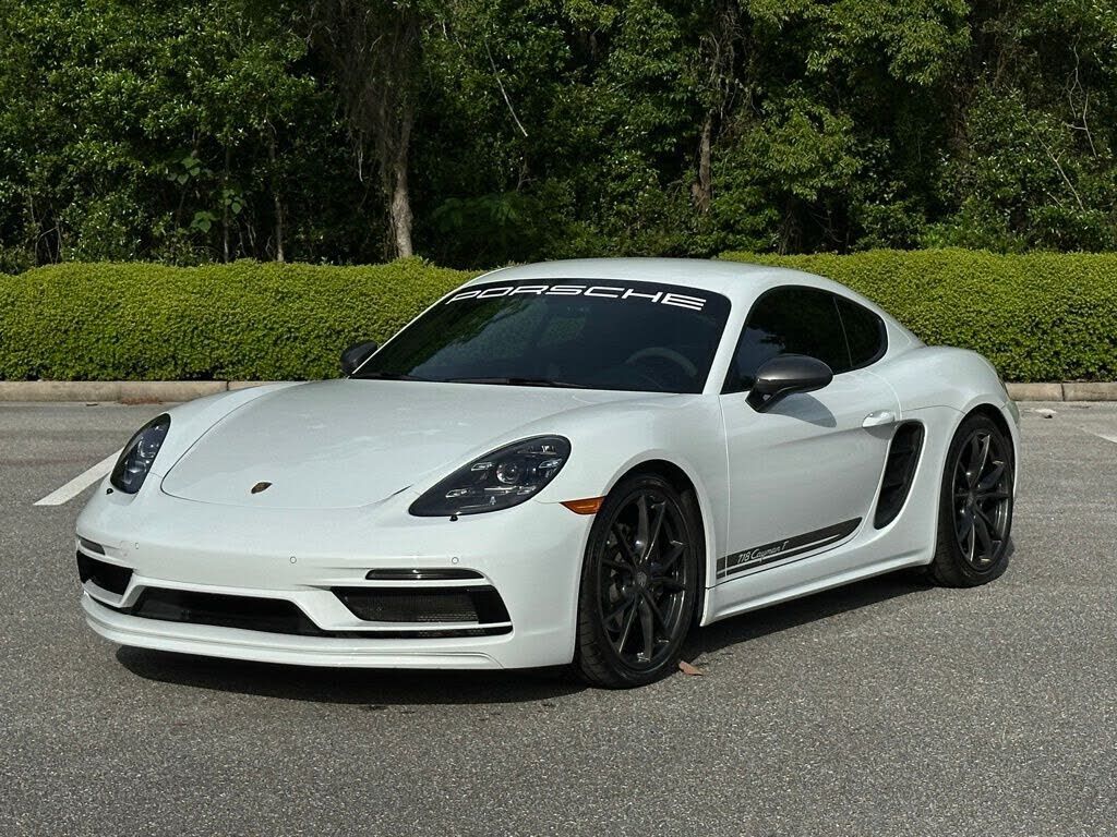 2021 PORSCHE 718