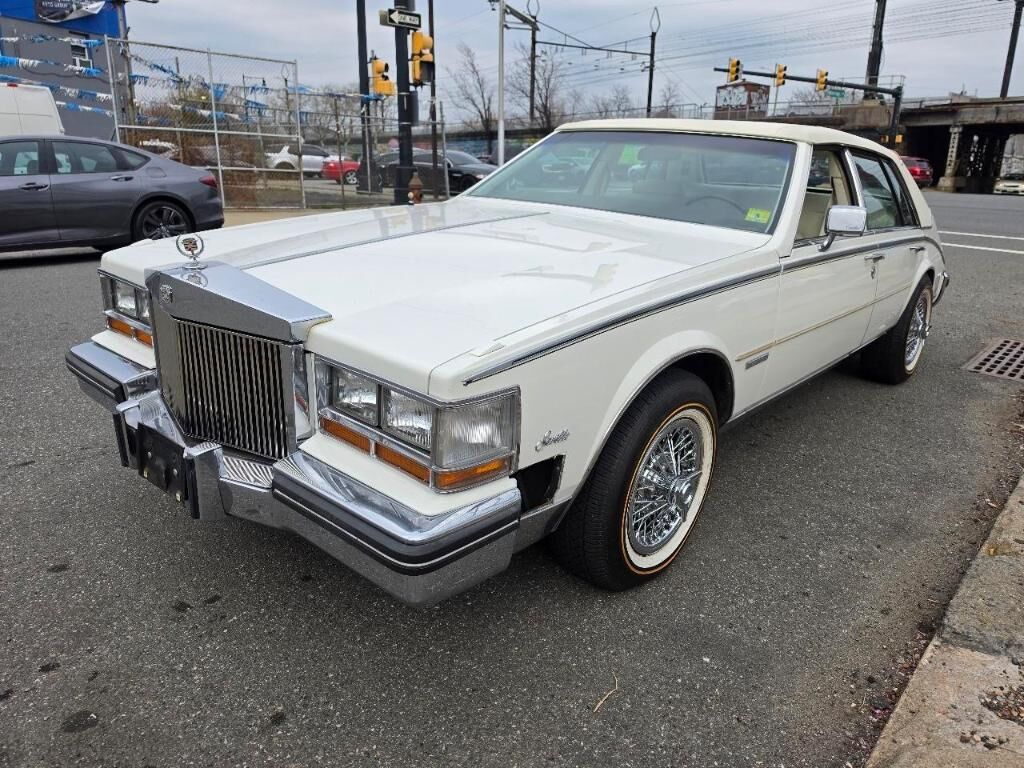 1982 CADILLAC Seville
