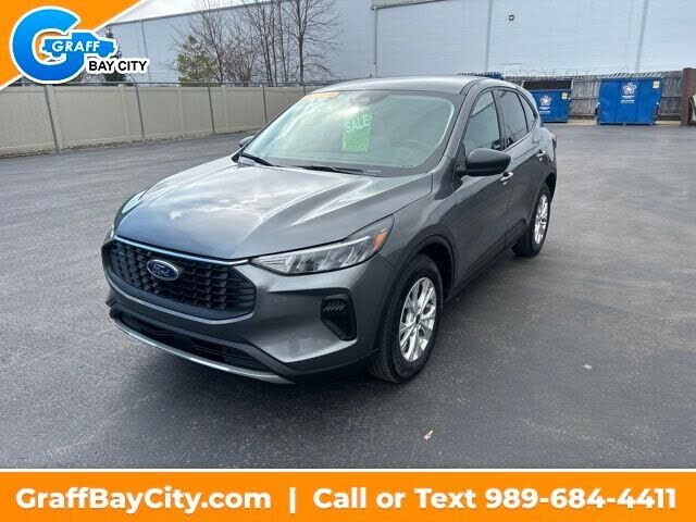 2025 FORD Escape