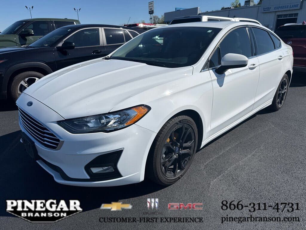 2019 FORD Fusion