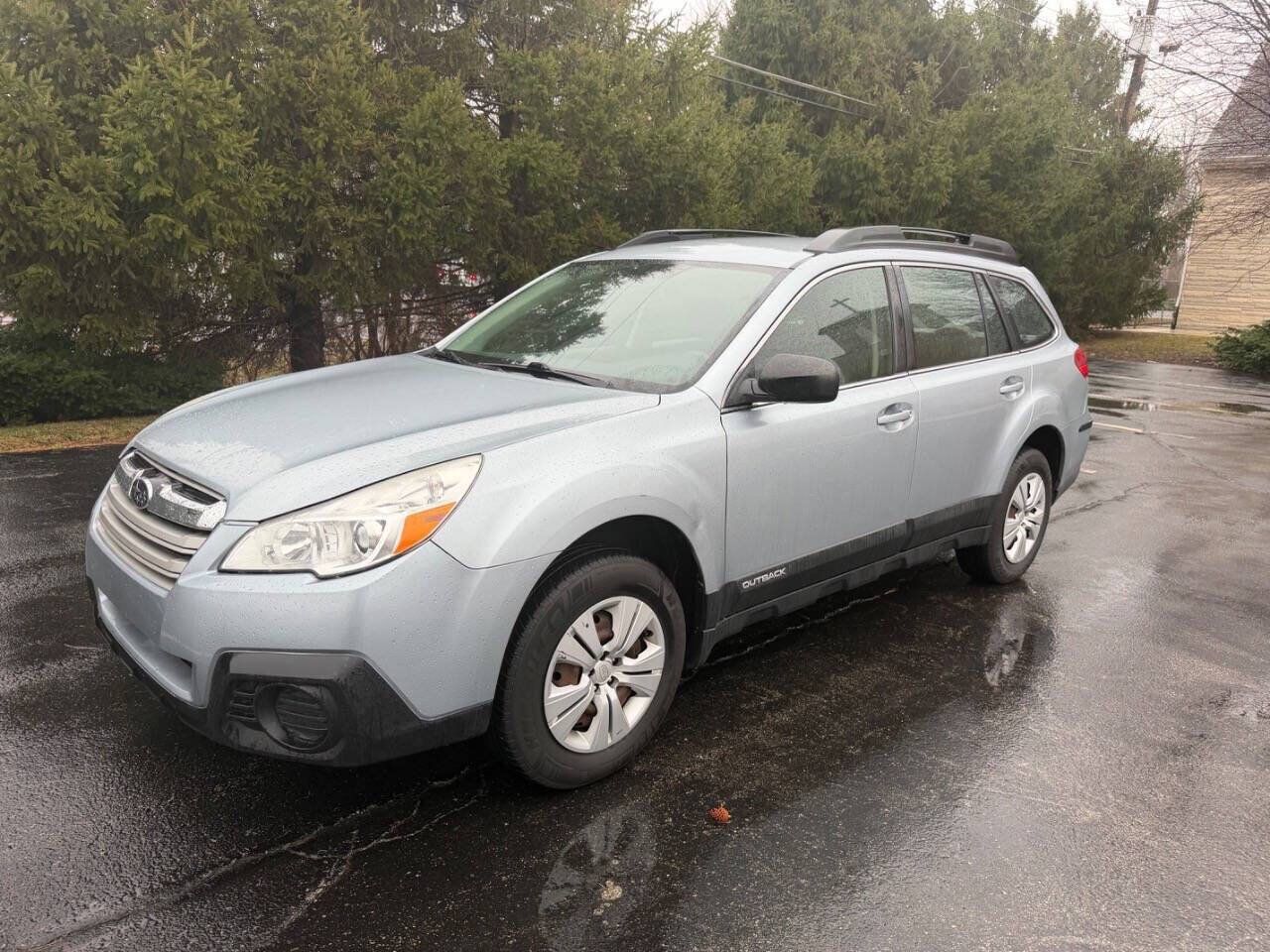 2013 SUBARU Outback