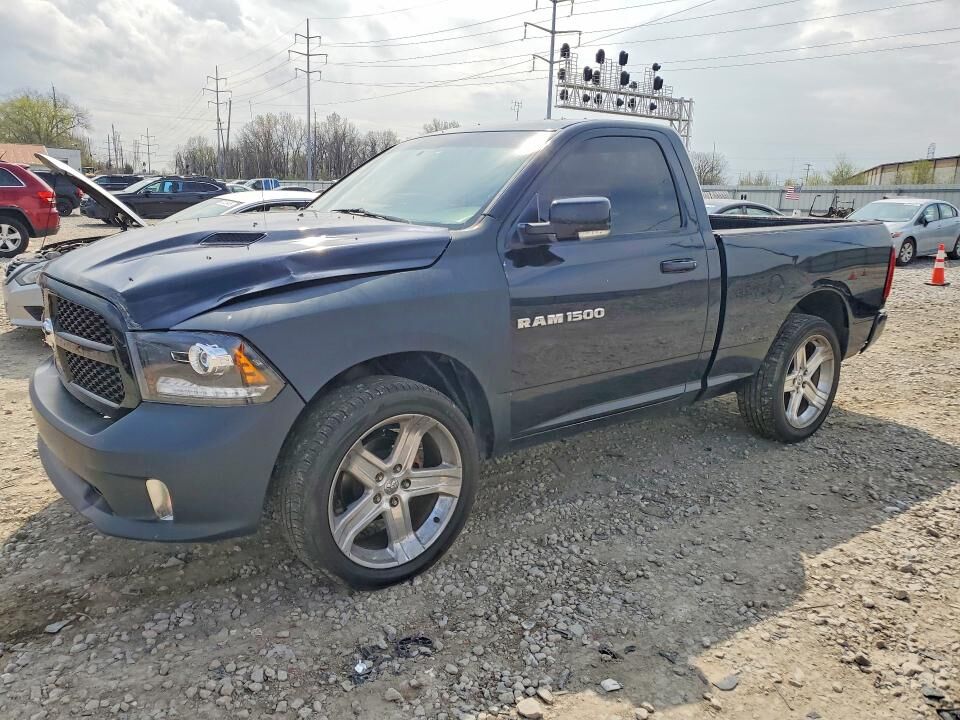 2012 DODGE Ram