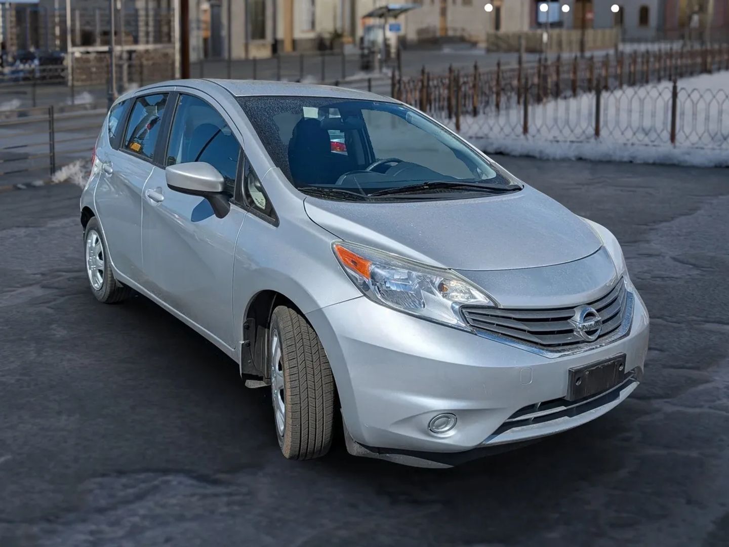 2015 NISSAN Versa