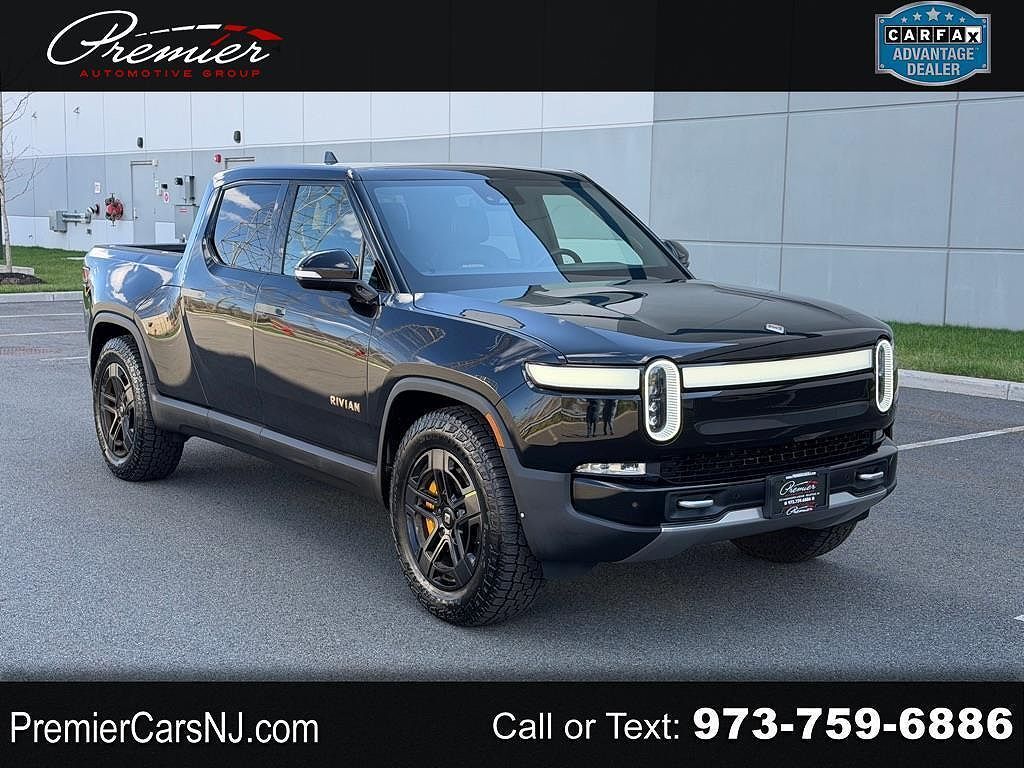 2022 RIVIAN R1T