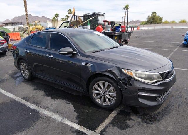 2017 KIA Optima