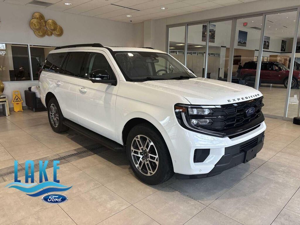 2025 FORD Expedition