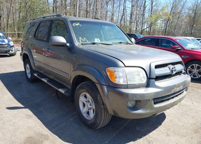 2005 TOYOTA Sequoia