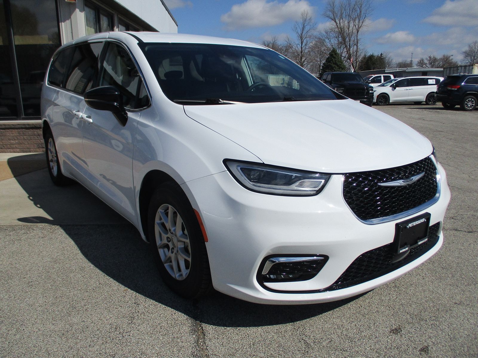 2024 CHRYSLER Pacifica