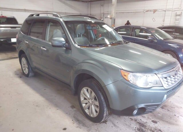 2011 SUBARU Forester