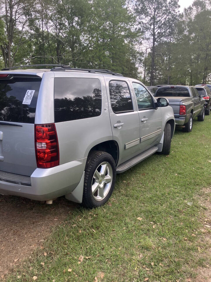 2013 CHEVROLET Tahoe