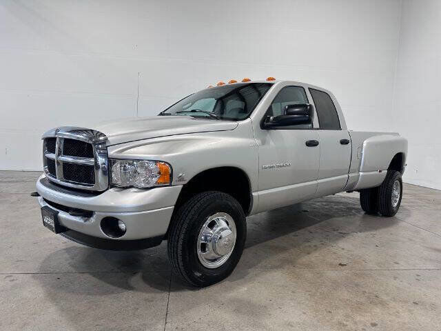 2004 DODGE Ram