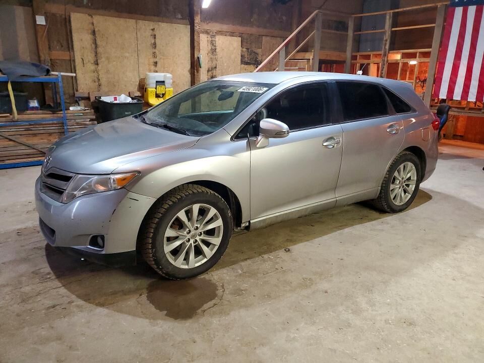 2015 TOYOTA Venza