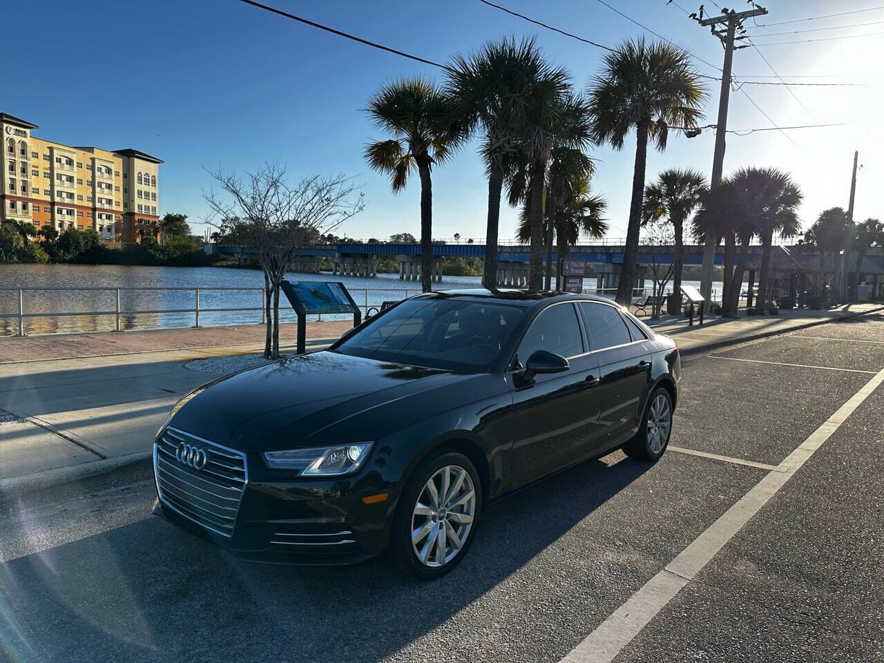 2017 AUDI A4
