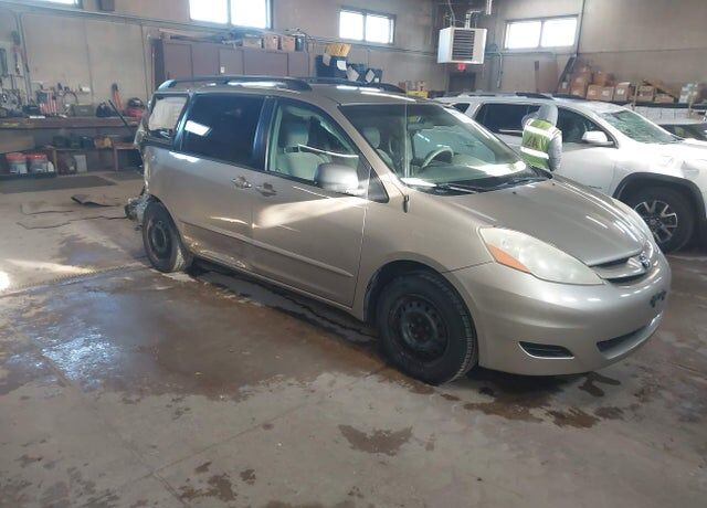 2006 TOYOTA Sienna