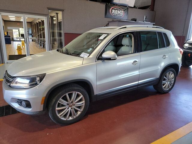 2015 VOLKSWAGEN Tiguan