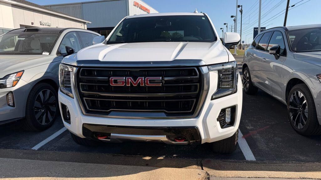 2024 GMC Yukon