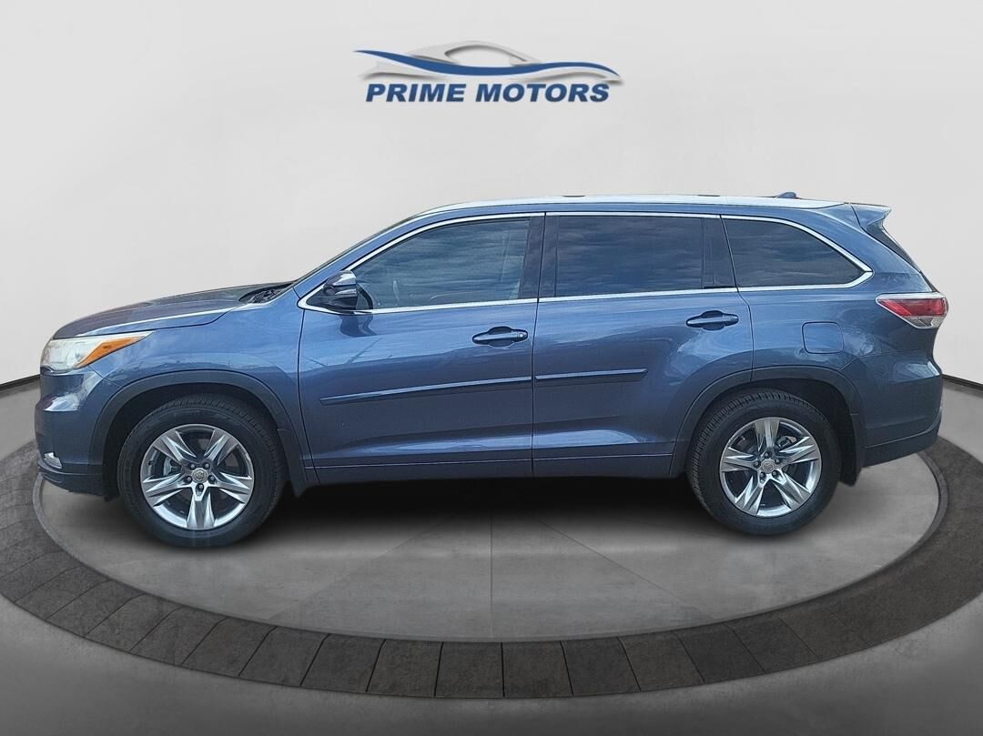 2015 TOYOTA Highlander