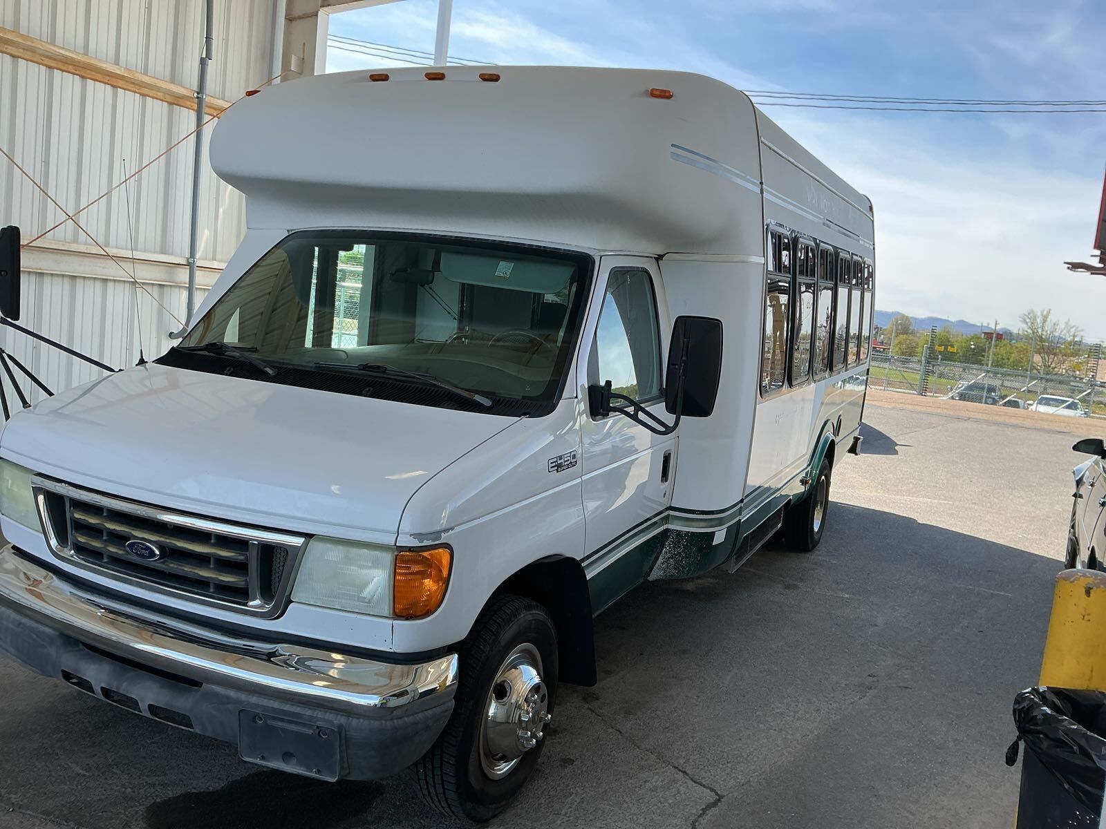 Ford E-450