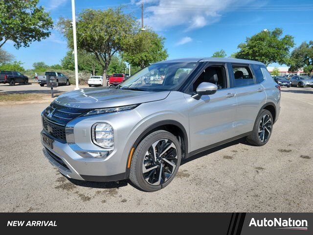 2022 MITSUBISHI Outlander